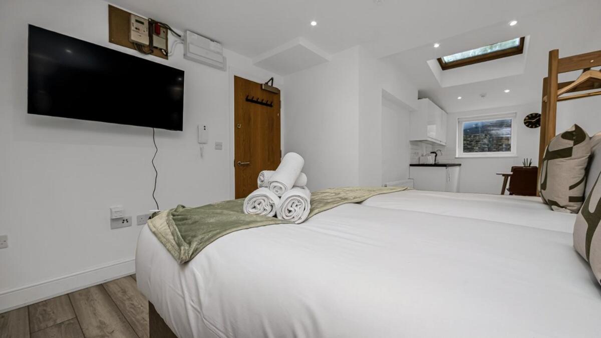 Stylish In Heart Of London- Great Transport * London